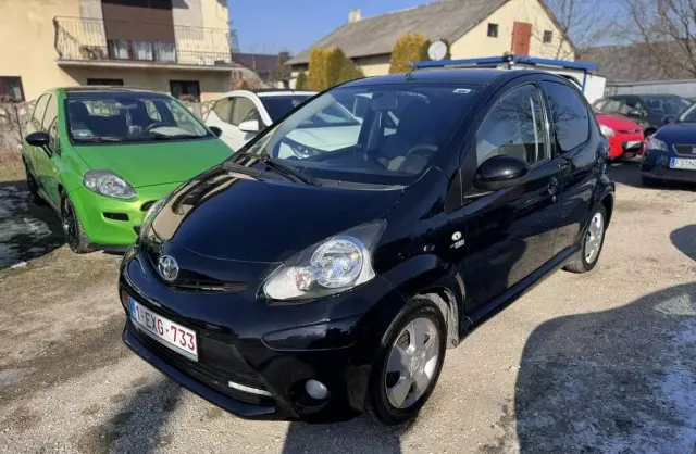 TOYOTA Aygo 