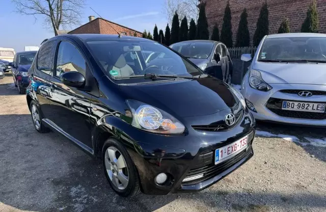 TOYOTA Aygo 