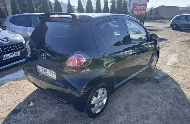 TOYOTA Aygo 