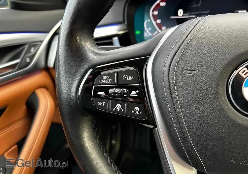 BMW Seria 5 520d Luxury Line