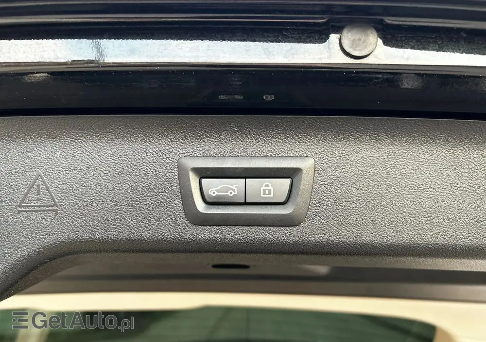 BMW Seria 5 520d Luxury Line