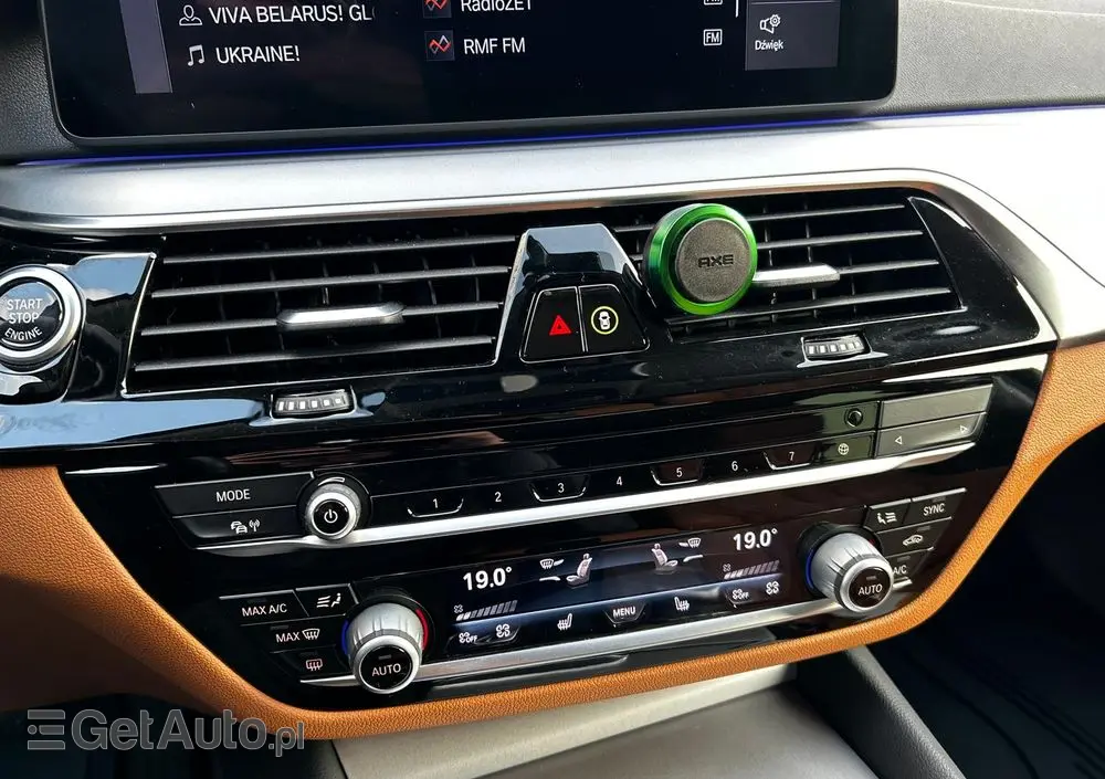 BMW Seria 5 520d Luxury Line