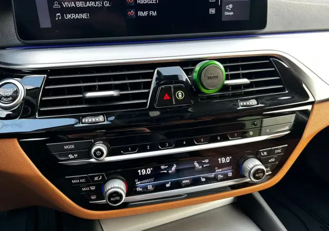 BMW Seria 5 520d Luxury Line