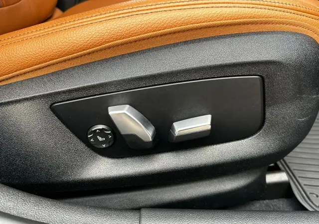 BMW Seria 5 520d Luxury Line