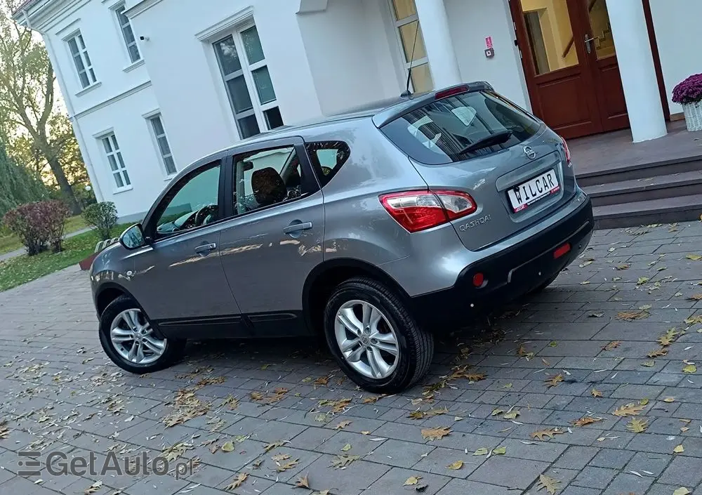 NISSAN Qashqai 1.6 Tekna