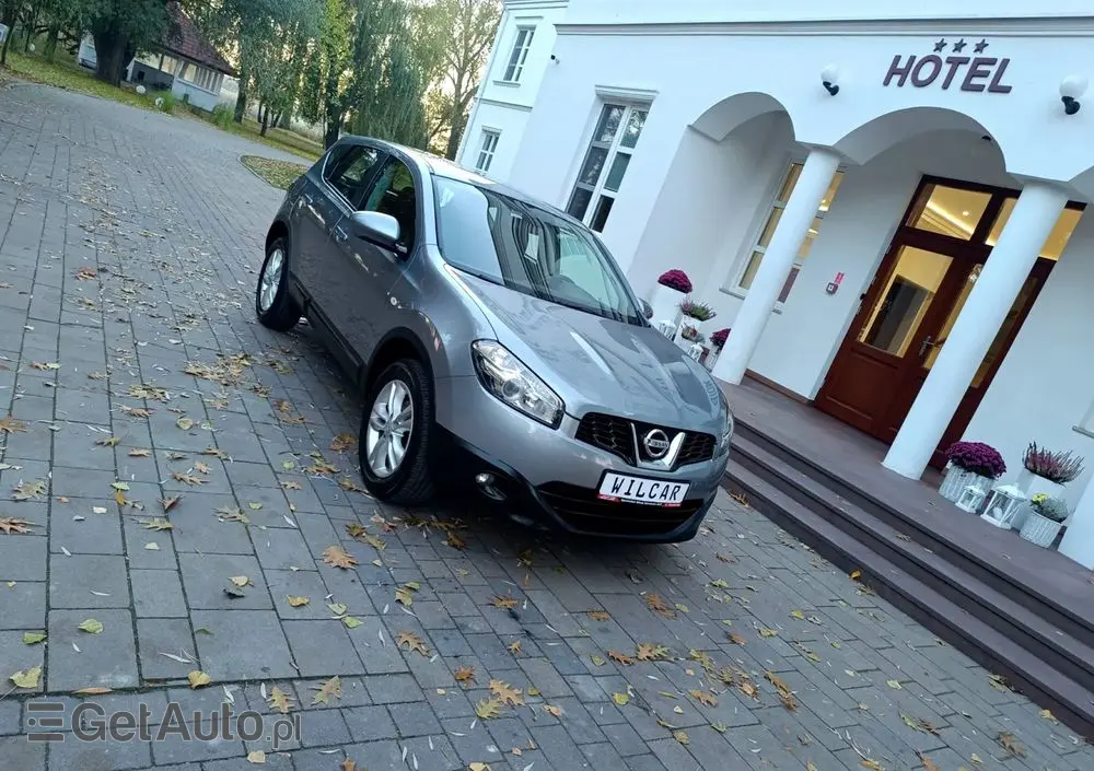 NISSAN Qashqai 1.6 Tekna