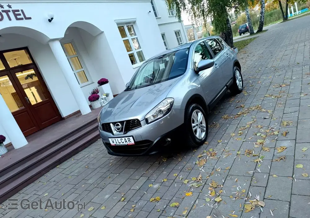 NISSAN Qashqai 1.6 Tekna
