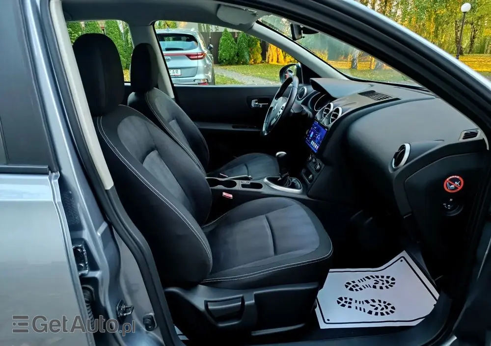 NISSAN Qashqai 1.6 Tekna