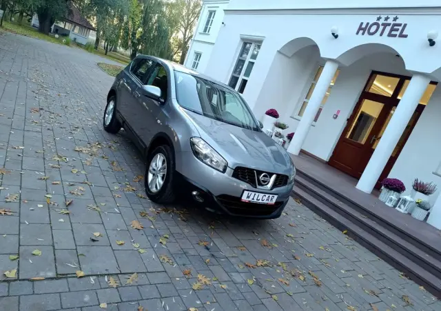NISSAN Qashqai 1.6 Tekna