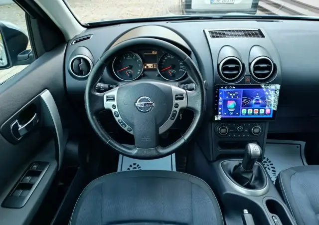 NISSAN Qashqai 1.6 Tekna