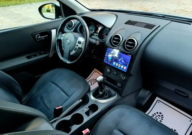 NISSAN Qashqai 1.6 Tekna