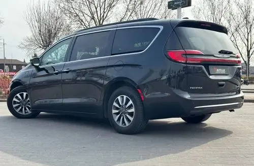CHRYSLER Pacifica 