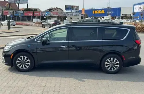 CHRYSLER Pacifica 