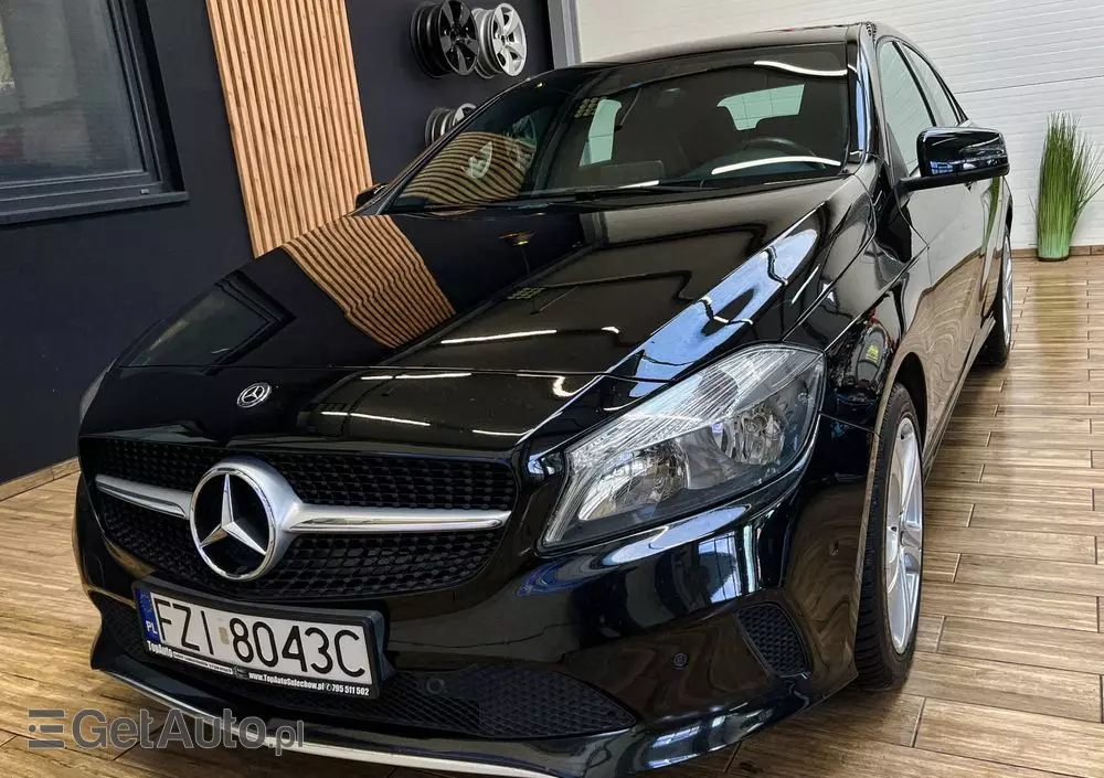 MERCEDES-BENZ Klasa A 200 d
