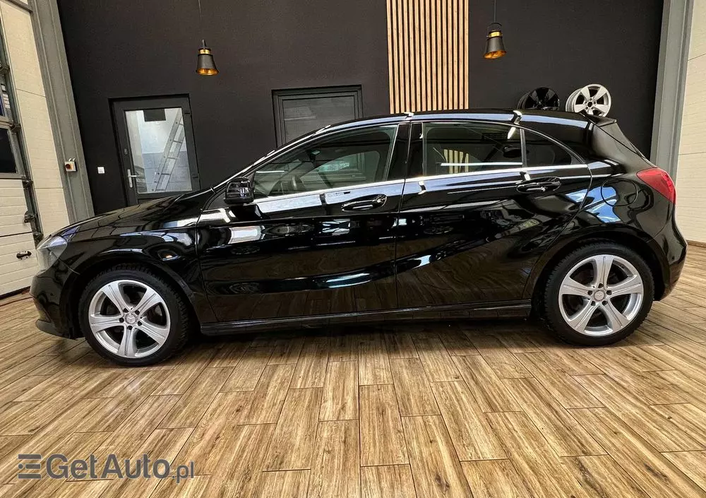 MERCEDES-BENZ Klasa A 200 d