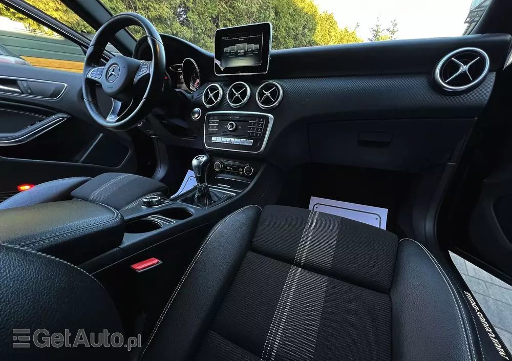 MERCEDES-BENZ Klasa A 200 d