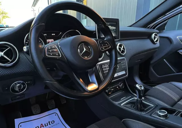 MERCEDES-BENZ Klasa A 200 d