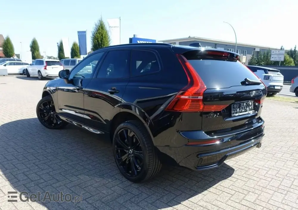 VOLVO XC 60 T8 AWD Ultra Black Edition