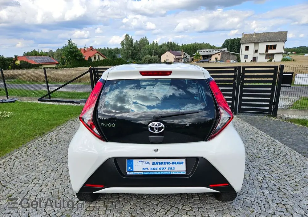 TOYOTA Aygo 1.0 VVT-i Black Edition