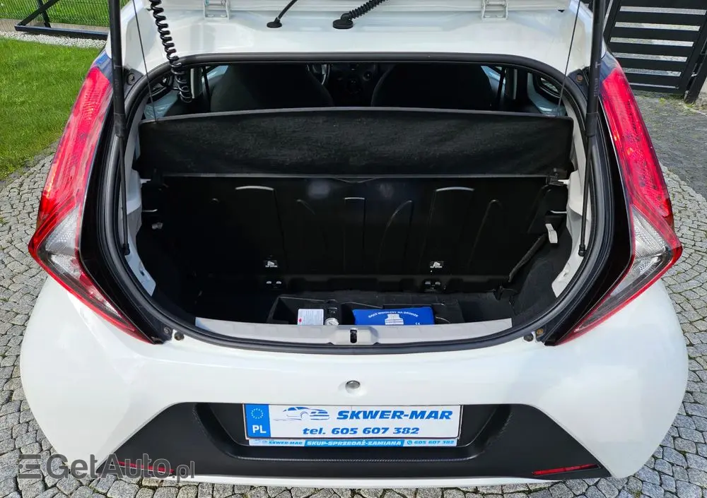 TOYOTA Aygo 1.0 VVT-i Black Edition