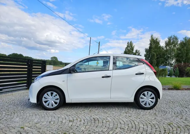 TOYOTA Aygo 1.0 VVT-i Black Edition
