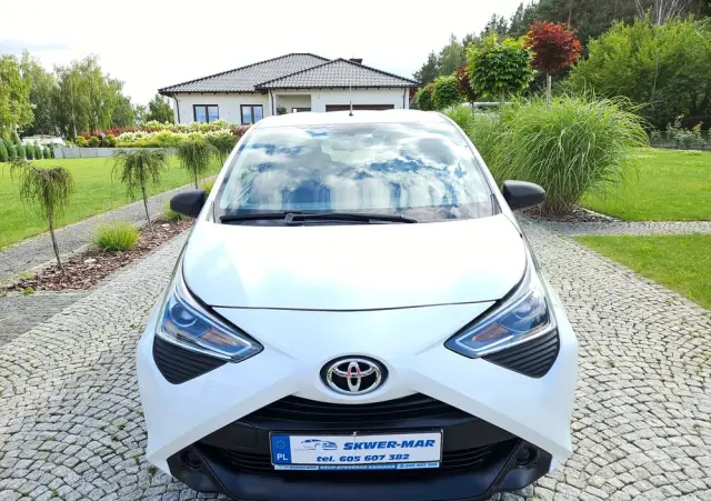 TOYOTA Aygo 1.0 VVT-i Black Edition