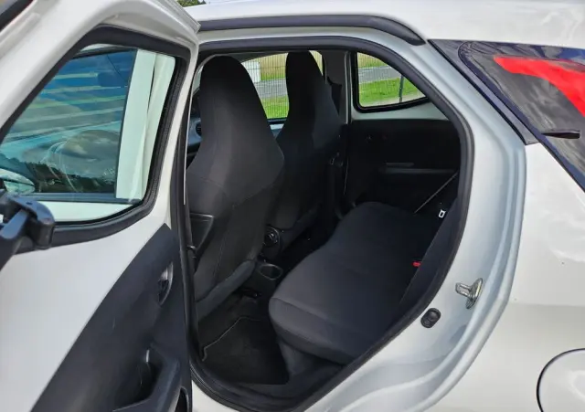 TOYOTA Aygo 1.0 VVT-i Black Edition