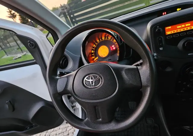 TOYOTA Aygo 1.0 VVT-i Black Edition