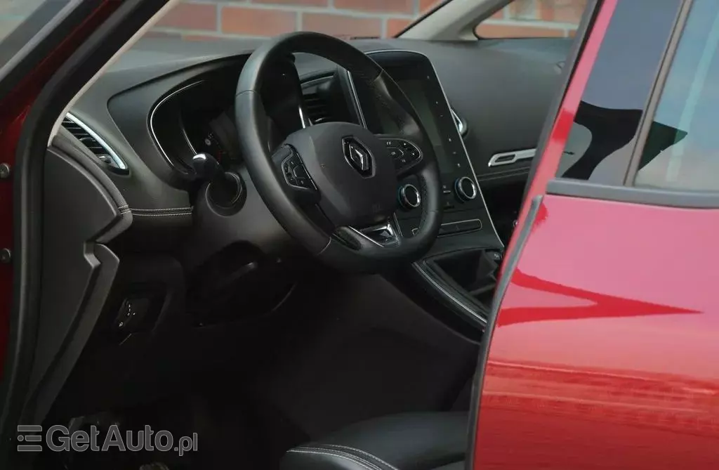 RENAULT Grand Scenic 