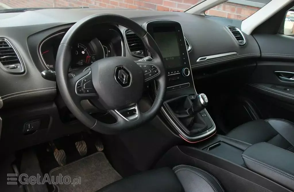 RENAULT Grand Scenic 