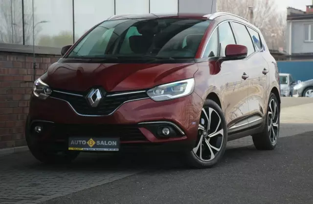 RENAULT Grand Scenic 