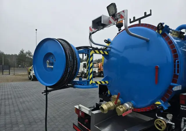 MITSUBISHI RIONED COMBI WUKO DO CZYSZCZENIA KANAŁÓW 