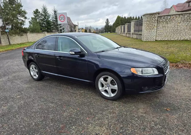 VOLVO S80 D5 Summum