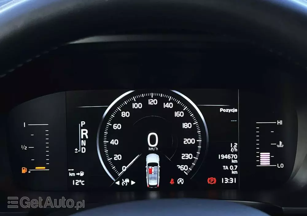 VOLVO V90 D4 Momentum Pro