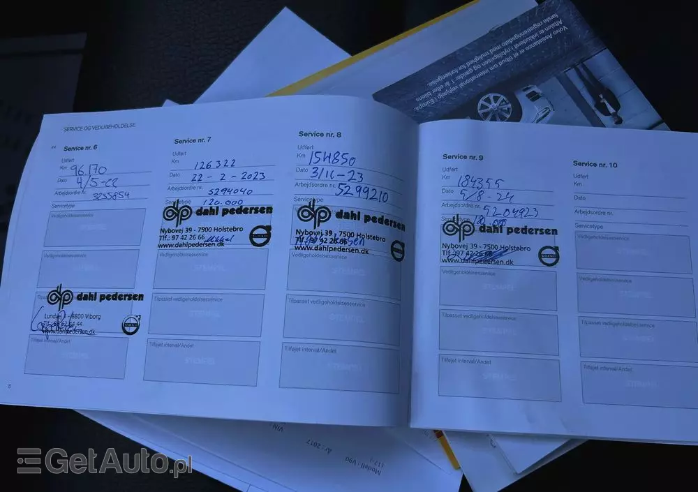 VOLVO V90 D4 Momentum Pro