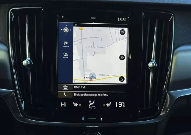 VOLVO V90 D4 Momentum Pro