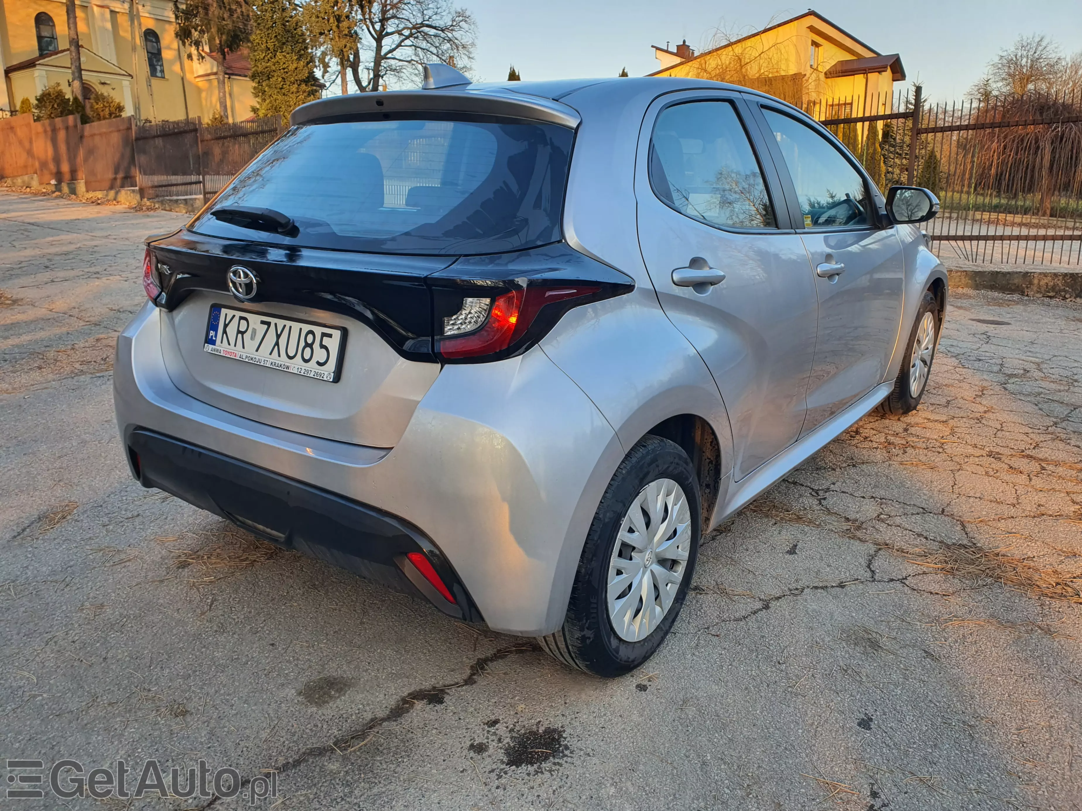 TOYOTA Yaris Comfort