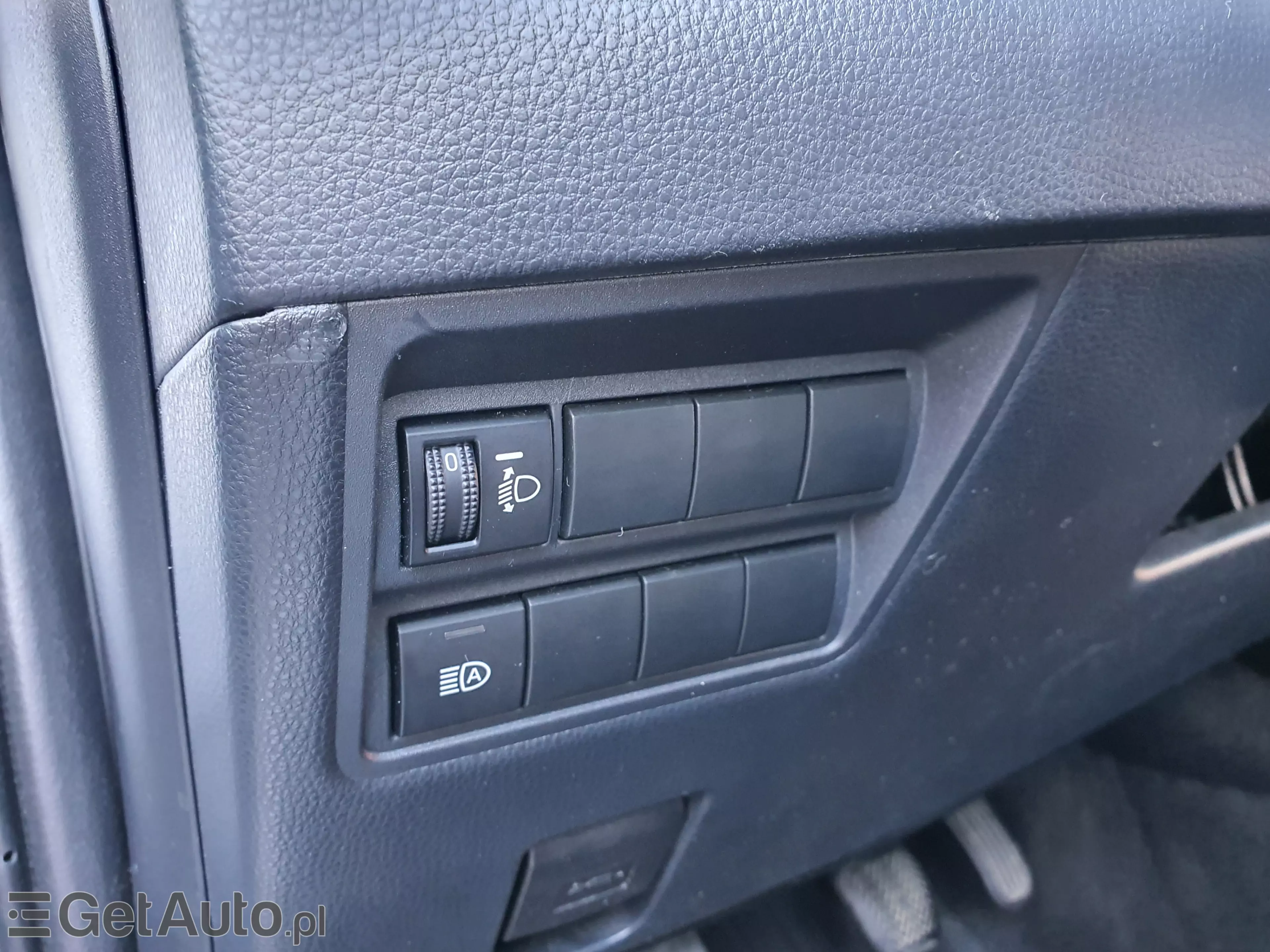 TOYOTA Yaris Comfort