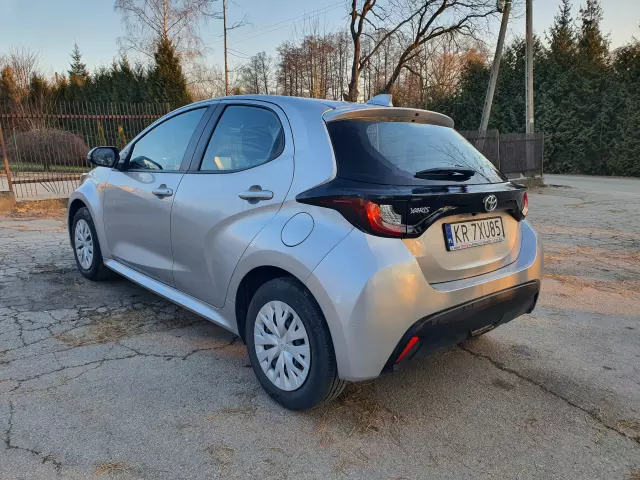 TOYOTA Yaris Comfort