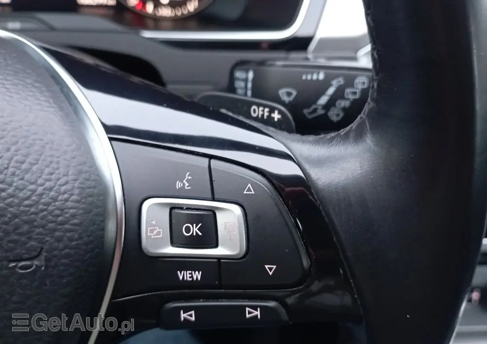 VOLKSWAGEN Passat Variant 2.0 TDI BMT SCR Highline DSG7