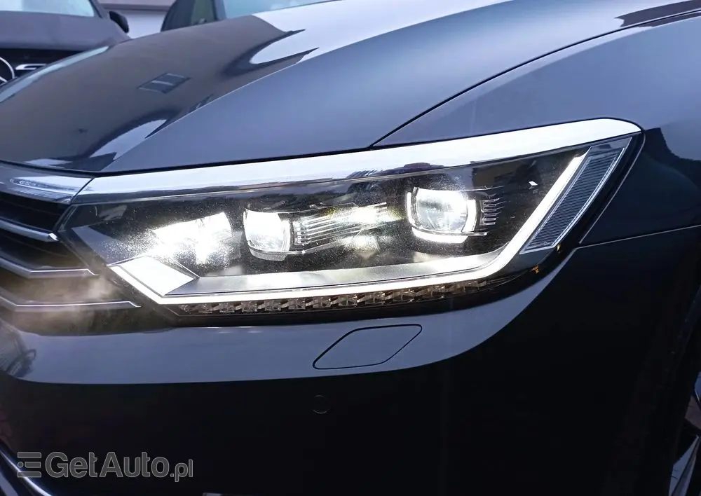 VOLKSWAGEN Passat Variant 2.0 TDI BMT SCR Highline DSG7
