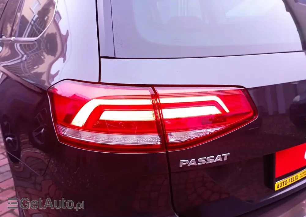 VOLKSWAGEN Passat Variant 2.0 TDI BMT SCR Highline DSG7