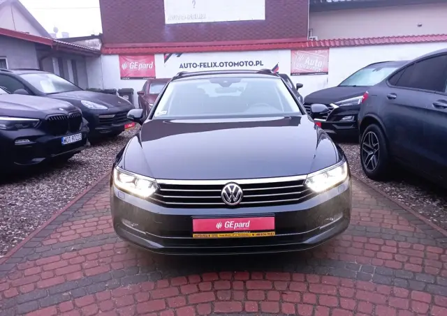 VOLKSWAGEN Passat Variant 2.0 TDI BMT SCR Highline DSG7