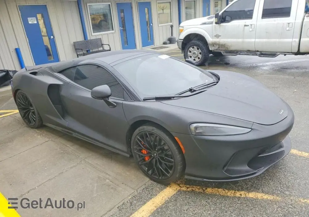 MCLAREN GT 