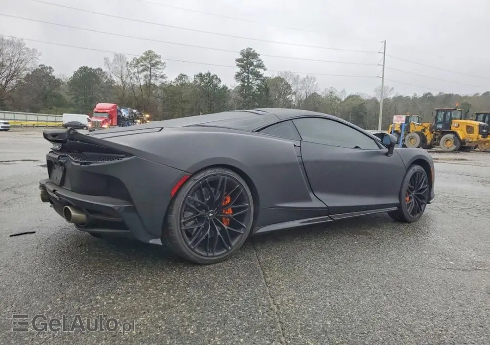 MCLAREN GT 