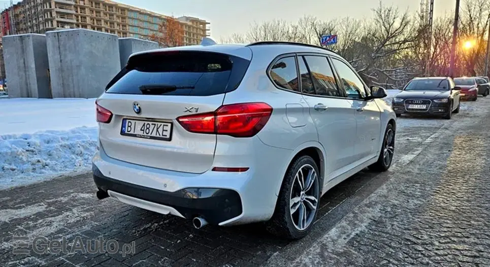 BMW X1 XDrive28i Sport Line