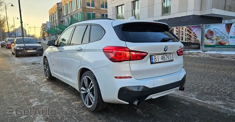 BMW X1 XDrive28i Sport Line