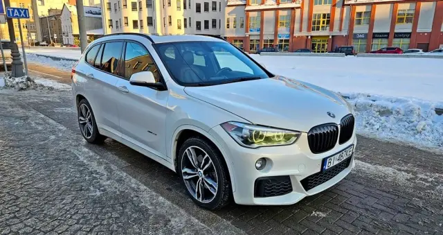 BMW X1 XDrive28i Sport Line