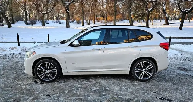 BMW X1 XDrive28i Sport Line