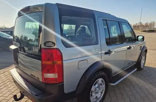 LAND ROVER Discovery 